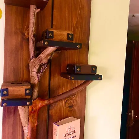 Karám és Lakásétterem Casa de hóspedes Nagybajcs