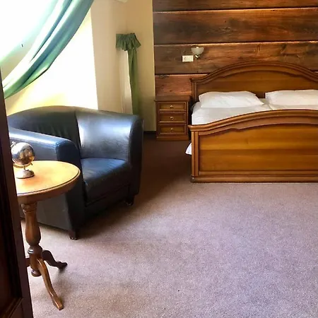 Karám és Lakásétterem Maison d'hôtes 3*