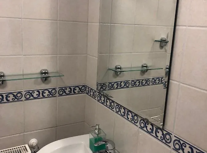Karam Vendeghaz Es Lakasetterem Nagybajcs